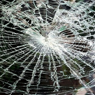 Broken Screen Wallpaper